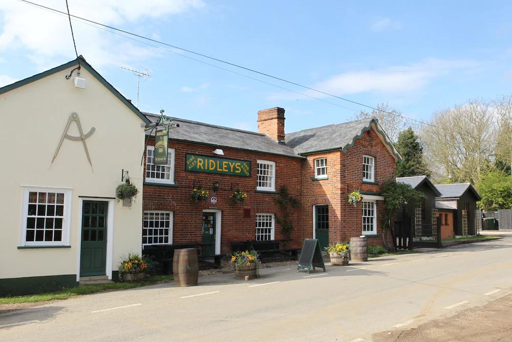 Hotel The Compasses Chelmsford Esterno foto
