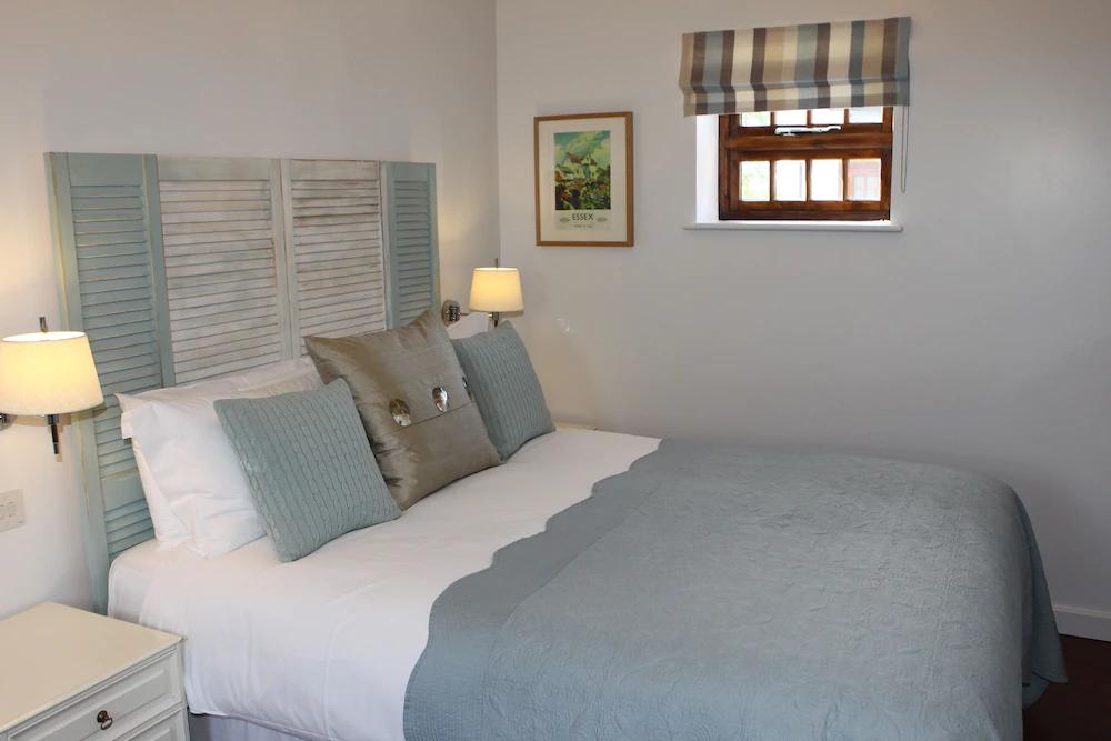 Hotel The Compasses Chelmsford Esterno foto